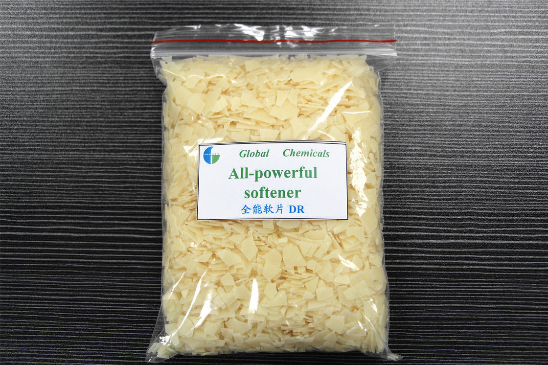 Rumah pewarnaan Lemah Cationic Softener Serpihan, bahan pelembab tekstil Air panas Tipe
