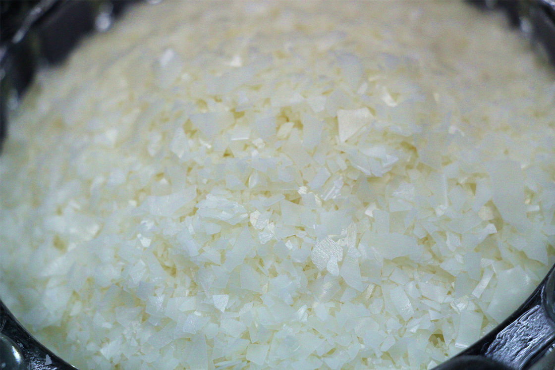 Multifunctional Instant Disolving Cationic Softener Flakes, Tipe Air Dingin